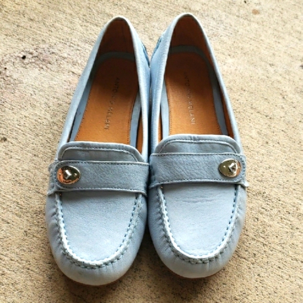 Like new "Antonio Melani" light blue Moccasin-style flats
